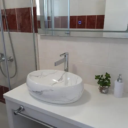 Pag 16100c * Pag Town